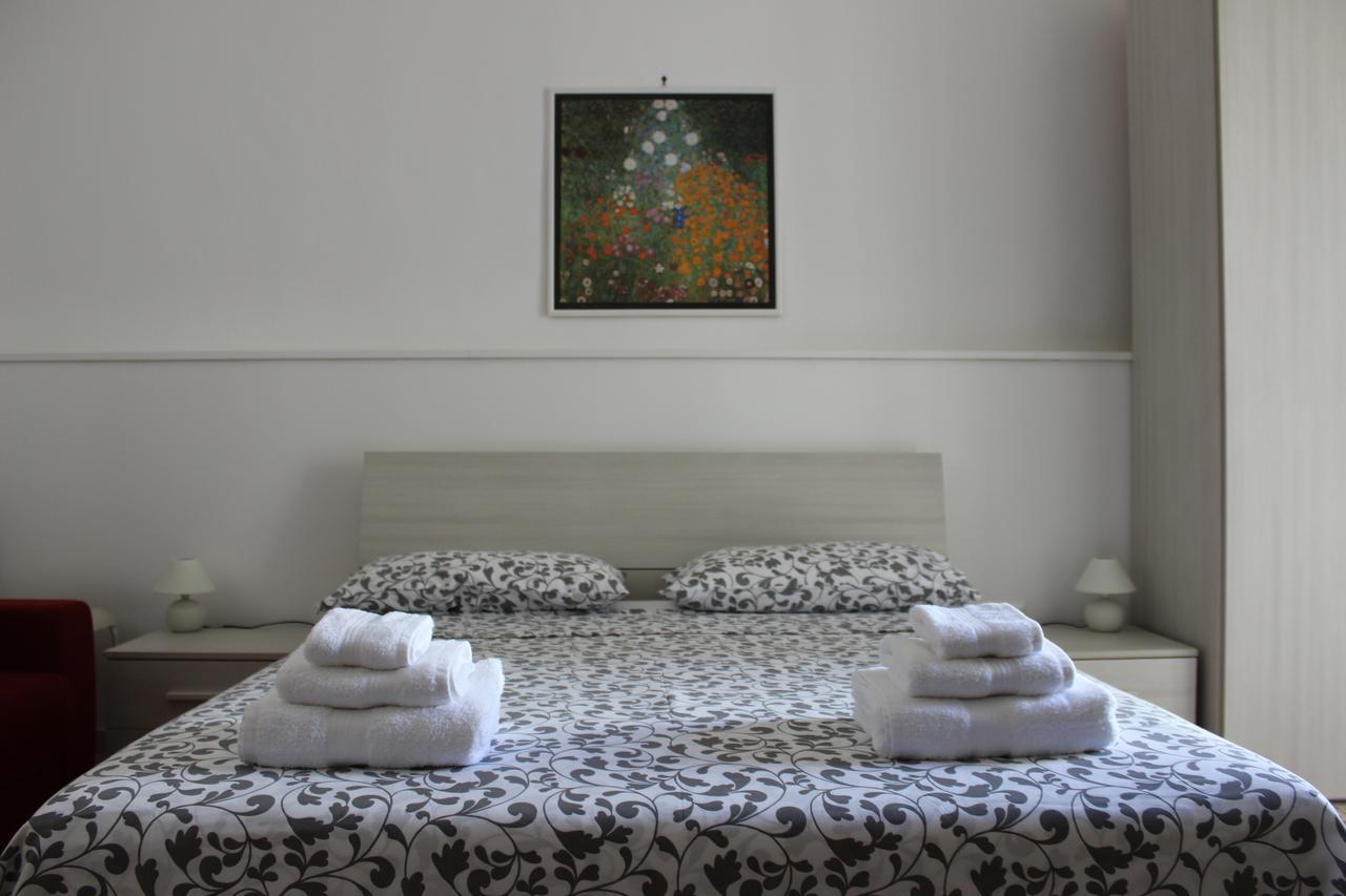 B&B A Casa Di Paola Лече Екстериор снимка